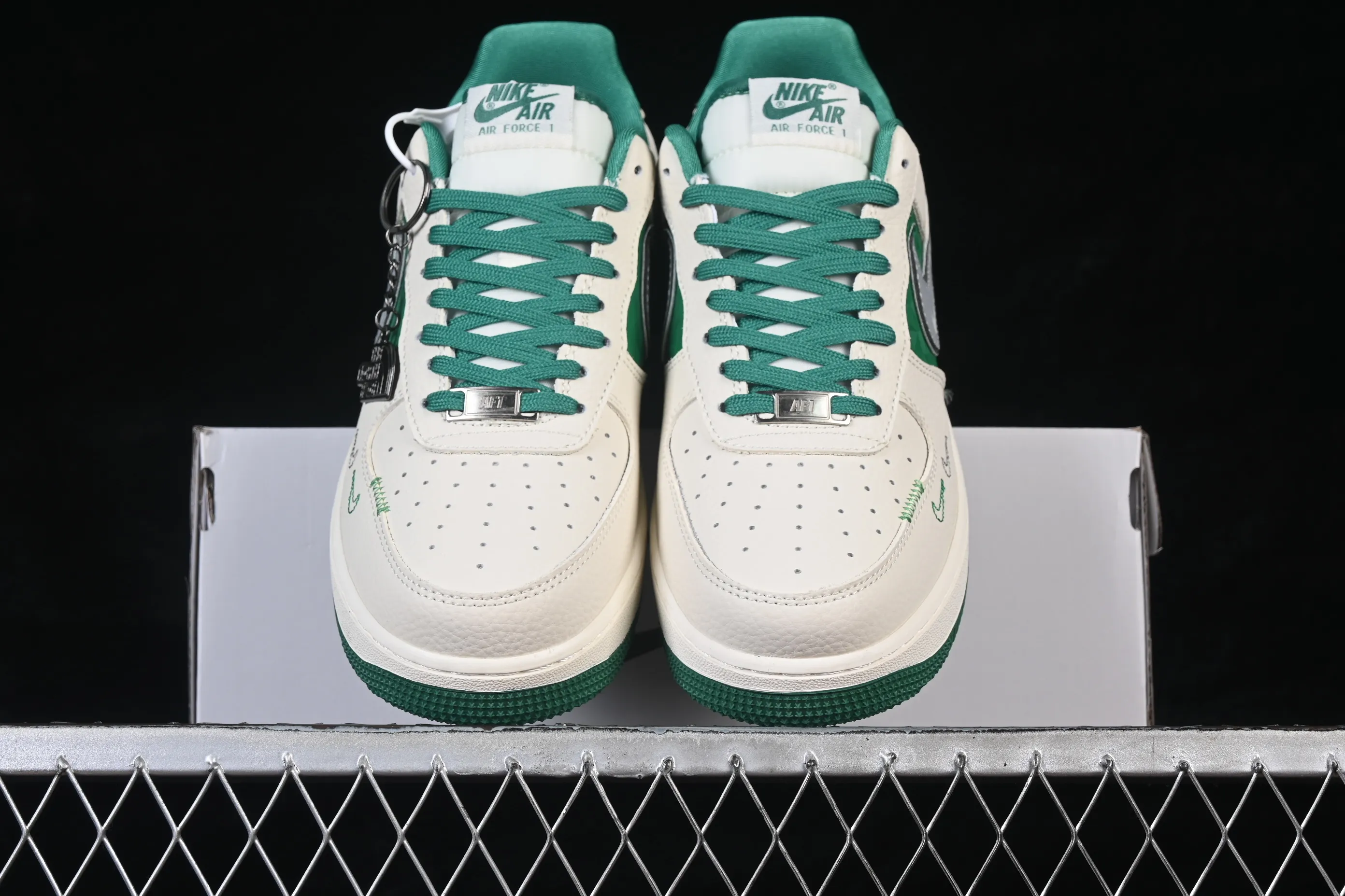 All categories Nk Air Force 1 Air Force series Nk Air Force 1 Low Air Force low-top Nike Air Force 1'07 Low North Face joint Air Force 1 low-top casual sneakers DF0188-113